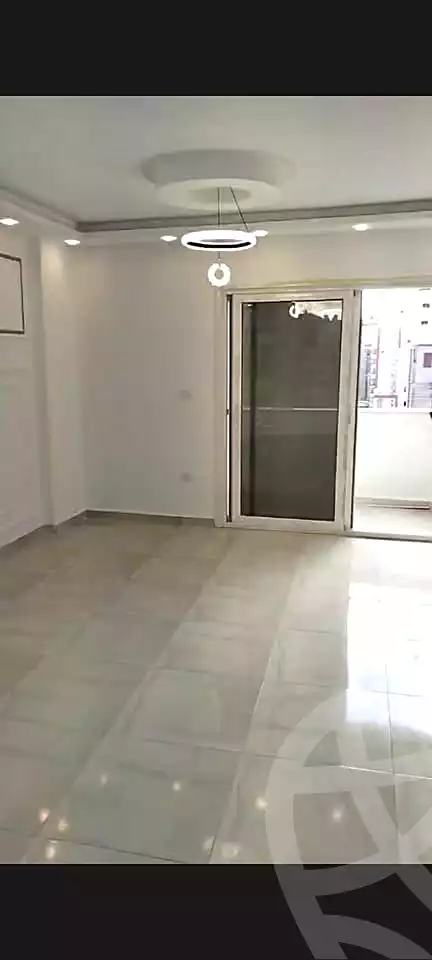https://aqarmap.com.eg/ar/listing/7039863-for-sale-alexandria-sydy-bshr-sydy-bshr-bhry-gamal-abd-el-nasir-st