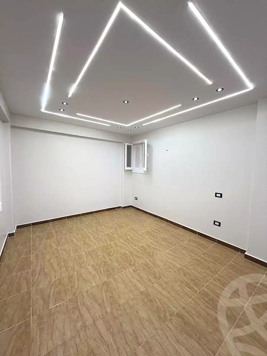 https://aqarmap.com.eg/en/listing/7039872-for-sale-alexandria-el-asafra-l-sfr-bhry