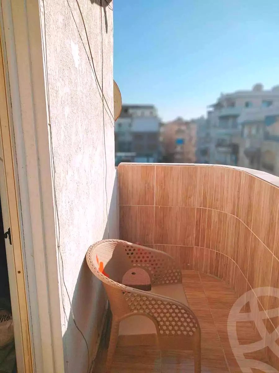 https://aqarmap.com.eg/en/listing/7039878-for-sale-alexandria-al-agamy-el-hanouvel-radwan-st