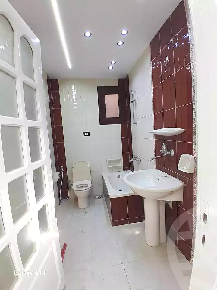 https://aqarmap.com.eg/ar/listing/7040101-for-sale-alexandria-el-asafra-l-sfr-bhry