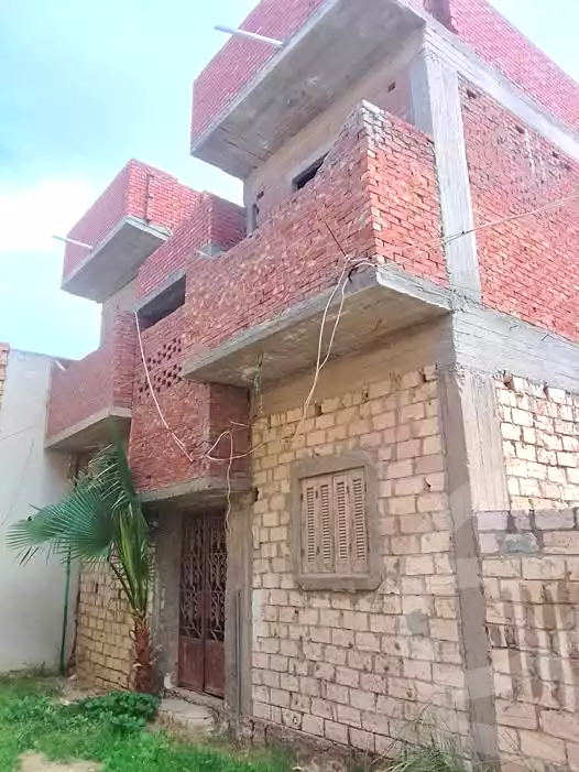 https://aqarmap.com.eg/ar/listing/7040226-for-sale-alexandria-abu-talat