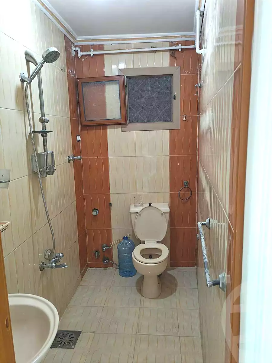 https://aqarmap.com.eg/ar/listing/7040244-for-sale-alexandria-lsywf-el-seyouf-qebly-el-salam-st