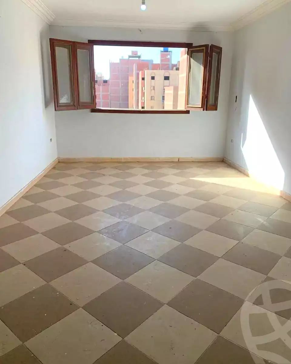 https://aqarmap.com.eg/ar/listing/7040315-for-rent-cairo-faisal-el-tawabeq-el-shaheed-ahmed-hamdy-st