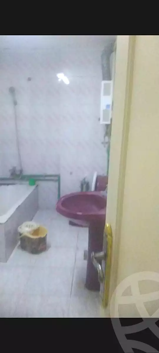 https://aqarmap.com.eg/ar/listing/7040318-for-rent-cairo-ain-shams-jsr-lswys