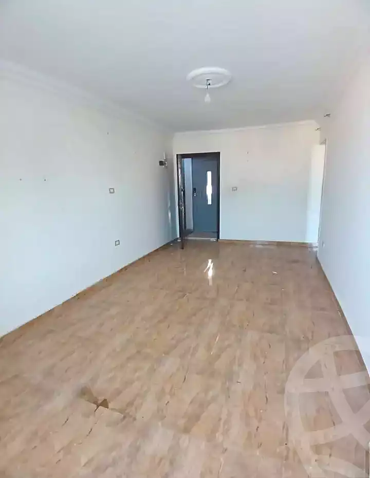 https://aqarmap.com.eg/ar/listing/7040326-for-sale-alexandria-el-asafra-l-sfr-bhry