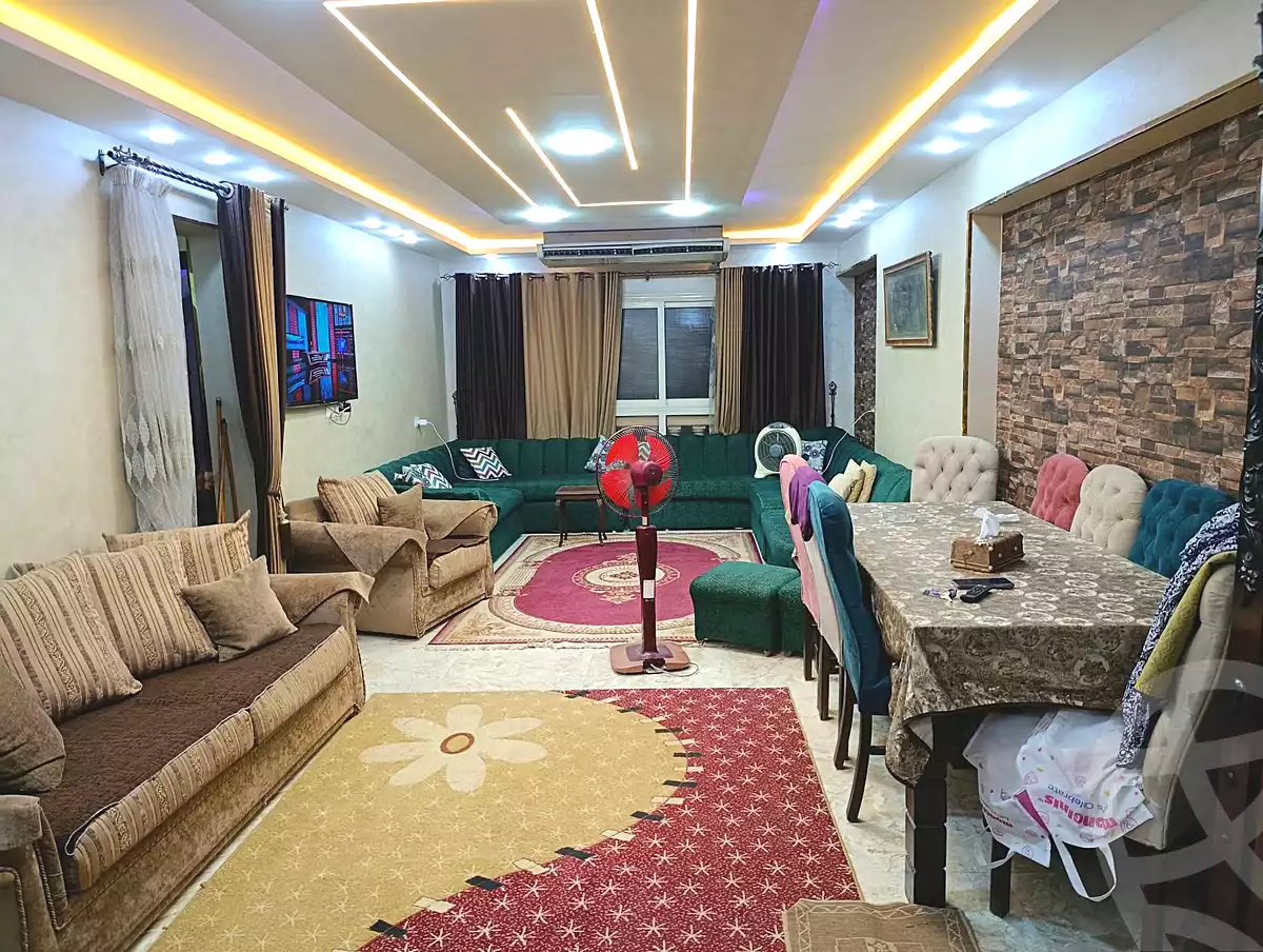 https://aqarmap.com.eg/ar/listing/7040372-for-sale-cairo-elnozha-Streettt-27