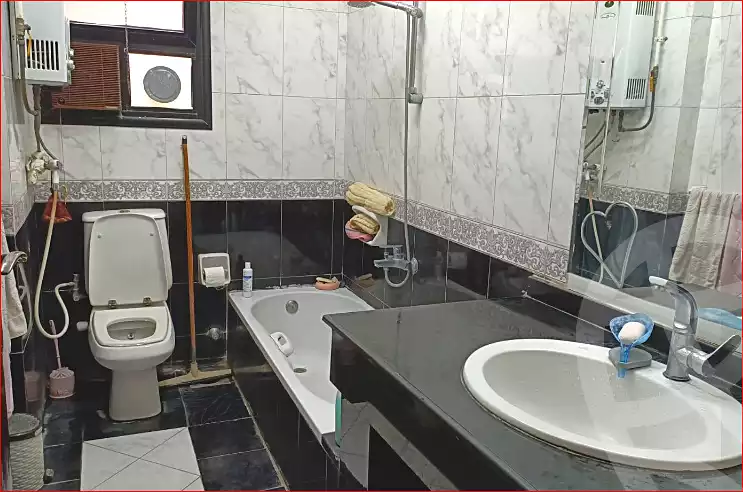 https://aqarmap.com.eg/ar/listing/7040507-for-sale-cairo-helwan-rostom-st