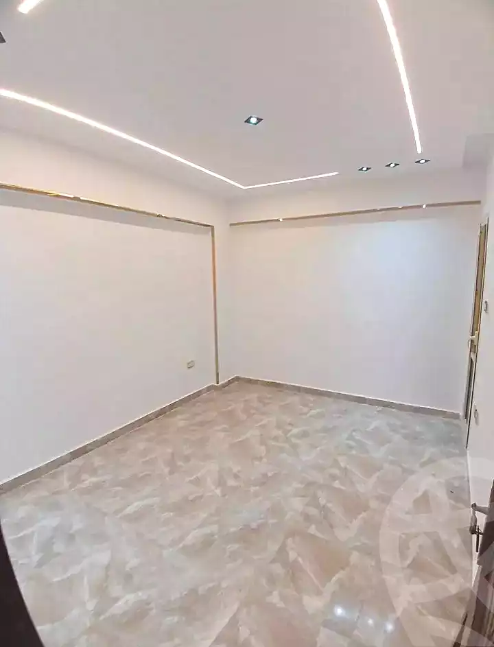 https://aqarmap.com.eg/en/listing/7040663-for-sale-alexandria-al-agamy-lbytsh-bianchiii