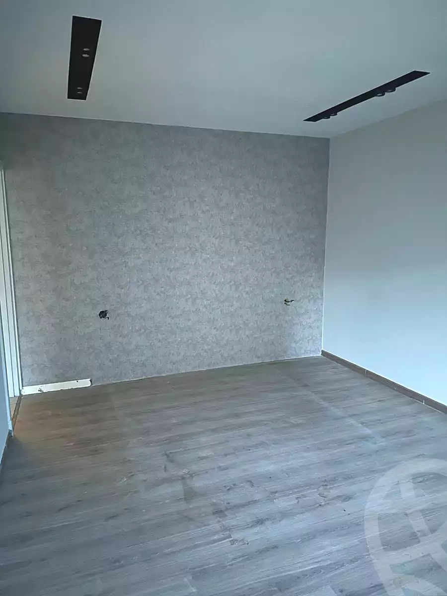 https://aqarmap.com.eg/ar/listing/7040838-for-sale-cairo-new-cairo-compounds-el-deyar-mokhabarat
