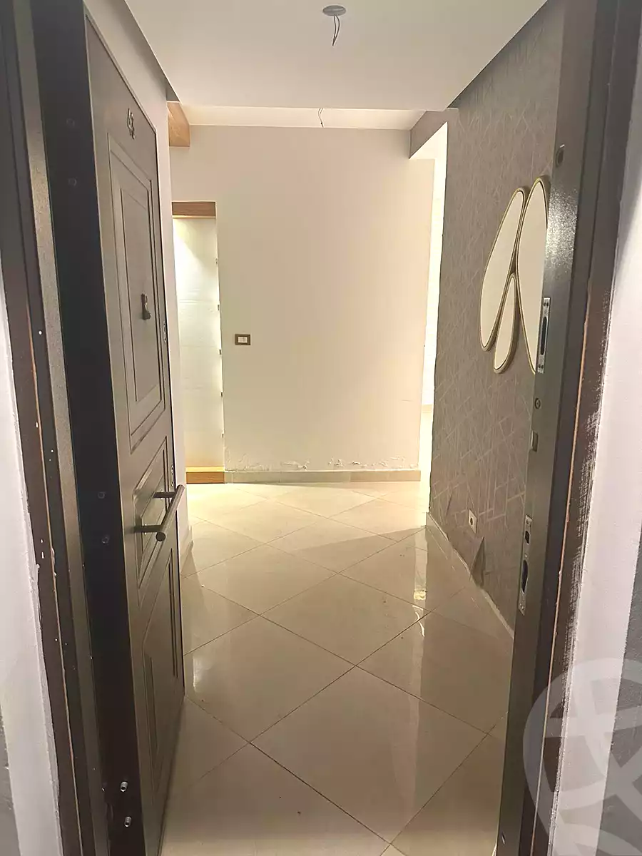 https://aqarmap.com.eg/ar/listing/7040838-for-sale-cairo-new-cairo-compounds-el-deyar-mokhabarat