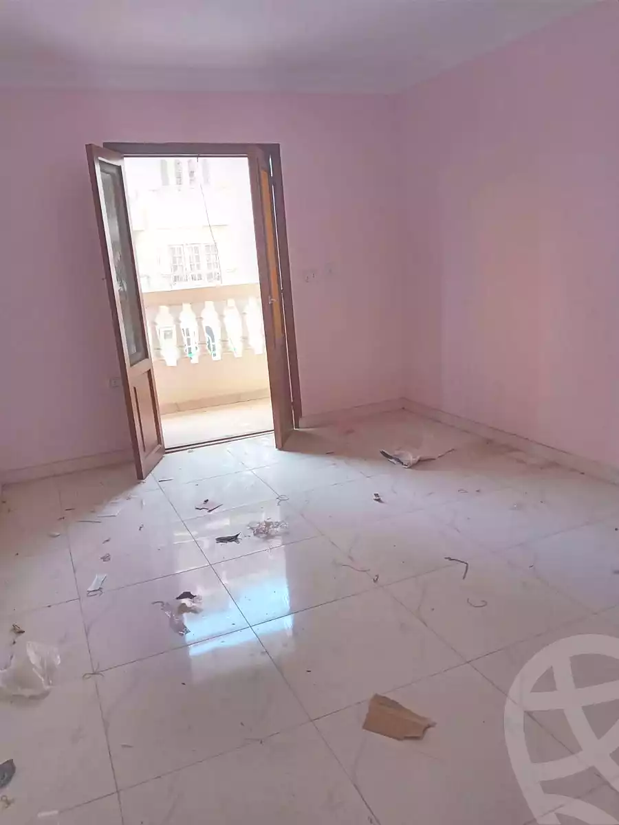 https://aqarmap.com.eg/ar/listing/7041083-for-rent-cairo-helwan-helwan-el-sharkeya-thabit-basha-st
