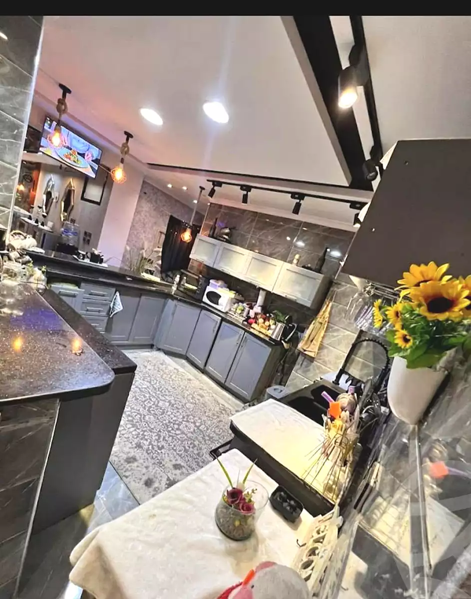 https://aqarmap.com.eg/en/listing/7041127-for-sale-cairo-ain-shams