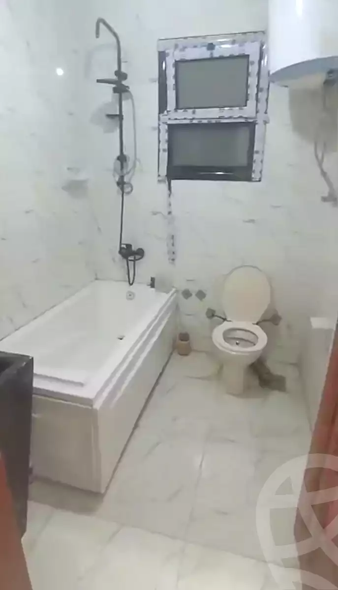 https://aqarmap.com.eg/ar/listing/7041236-for-sale-cairo-ain-shams-mnshy-lthryr