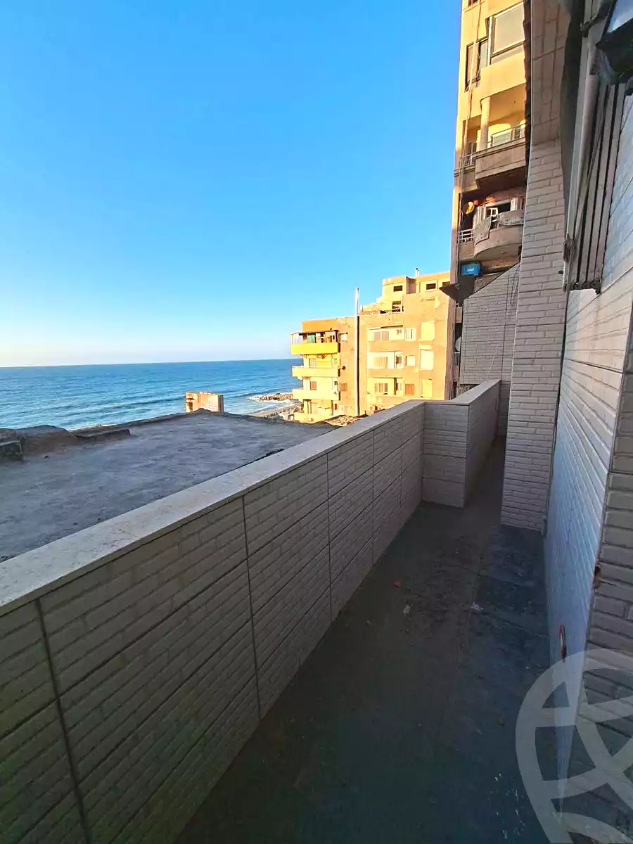https://aqarmap.com.eg/ar/listing/7041341-for-sale-alexandria-camp-cesar