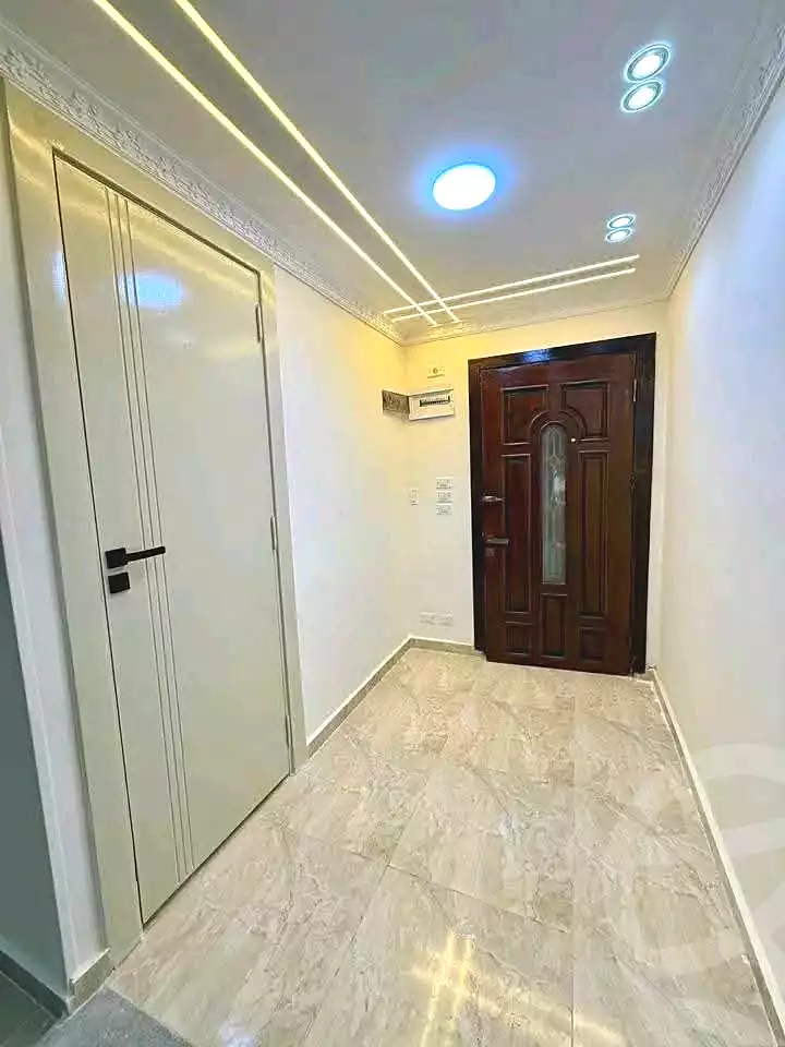 https://aqarmap.com.eg/ar/listing/7041363-for-sale-alexandria-al-agamy-lbytsh-el-reyad-st