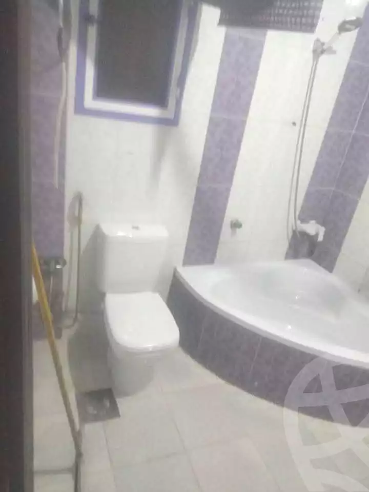 https://aqarmap.com.eg/ar/listing/7041608-for-sale-alexandria-al-agamy-lbytsh-bianchiii