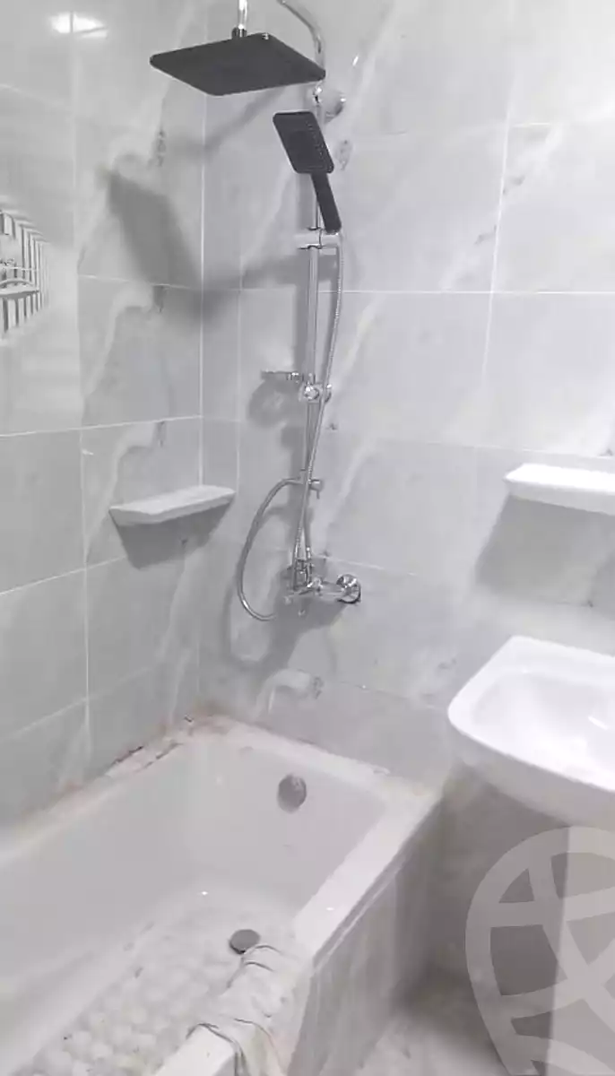 https://aqarmap.com.eg/ar/listing/7041936-for-sale-cairo-nozha-2-gesr-el-suez-st