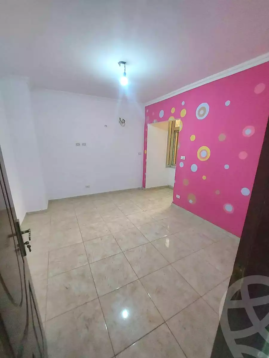 https://aqarmap.com.eg/en/listing/7041946-for-sale-cairo-helwan-helwan-el-sharkeya-ismael-kamel-st