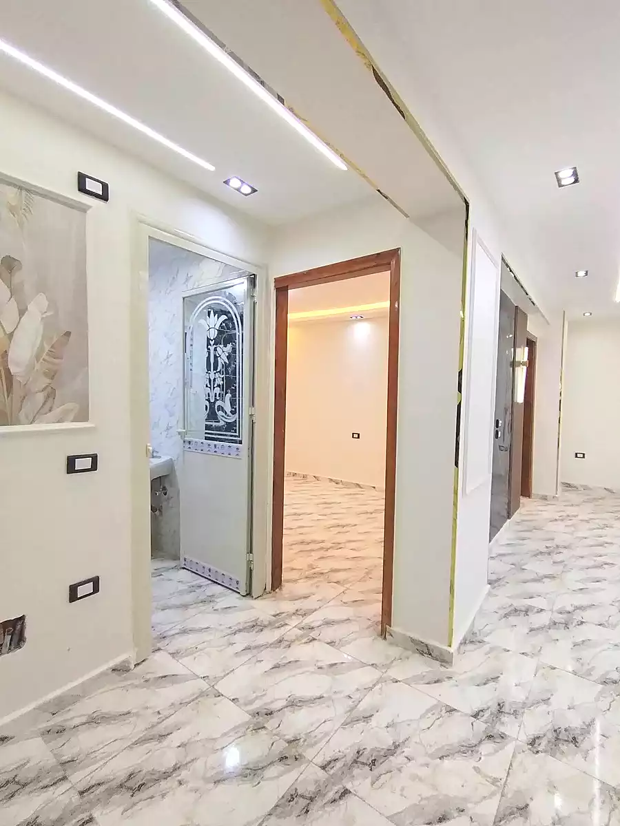 https://aqarmap.com.eg/ar/listing/7042210-for-sale-cairo-elnozha-Streettt-27