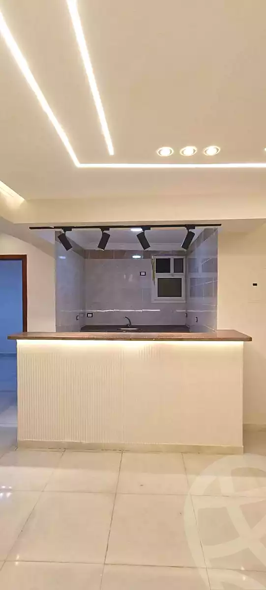 https://aqarmap.com.eg/en/listing/7042317-for-sale-cairo-helwan-hadayek-helwan-nile-corniche-st