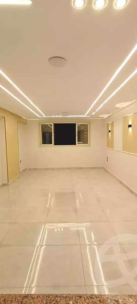 https://aqarmap.com.eg/en/listing/7042317-for-sale-cairo-helwan-hadayek-helwan-nile-corniche-st