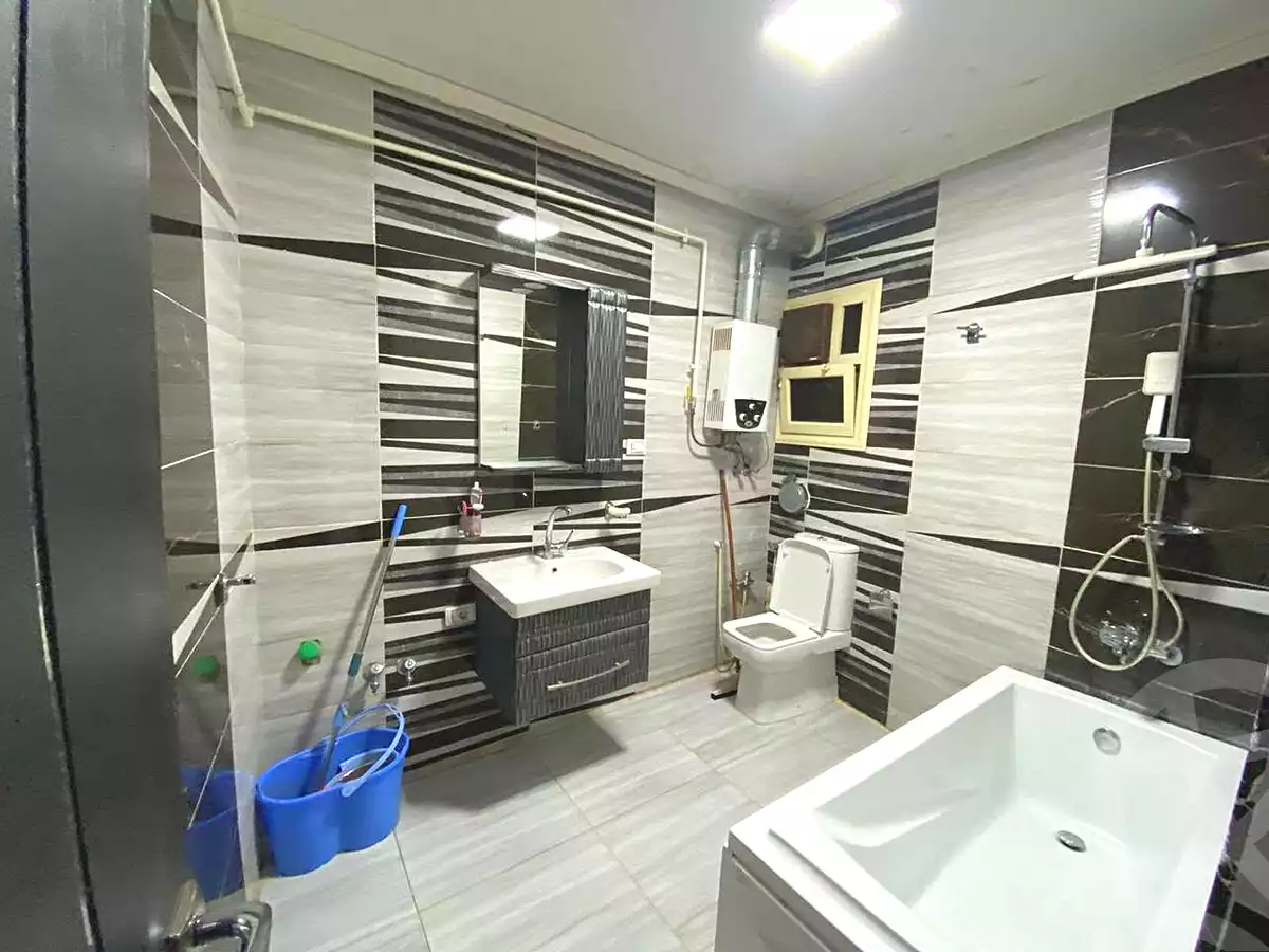 https://aqarmap.com.eg/en/listing/7042340-for-sale-cairo-helwan-hadayek-helwan-nile-corniche-st