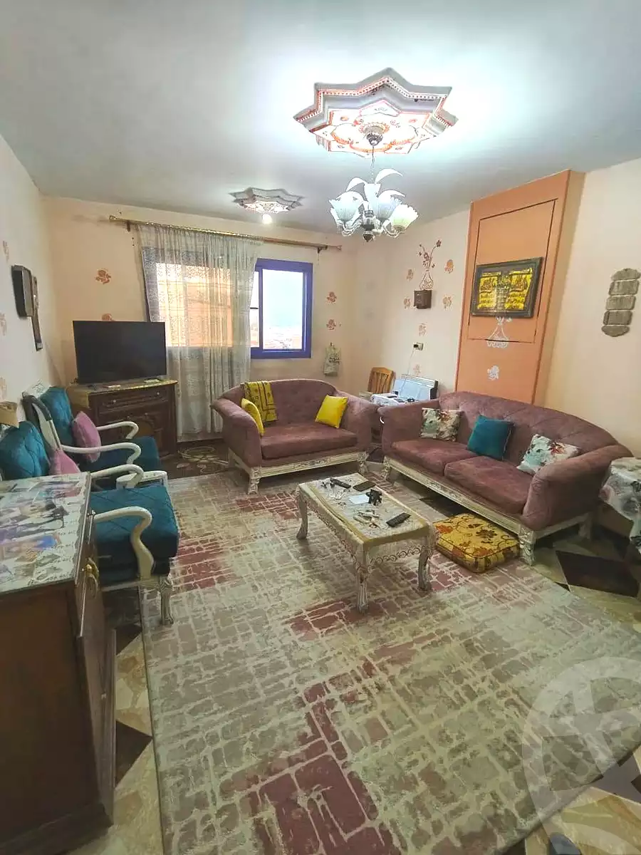 https://aqarmap.com.eg/ar/listing/7042353-for-sale-cairo-helwan-hadayek-helwan-nile-corniche-st