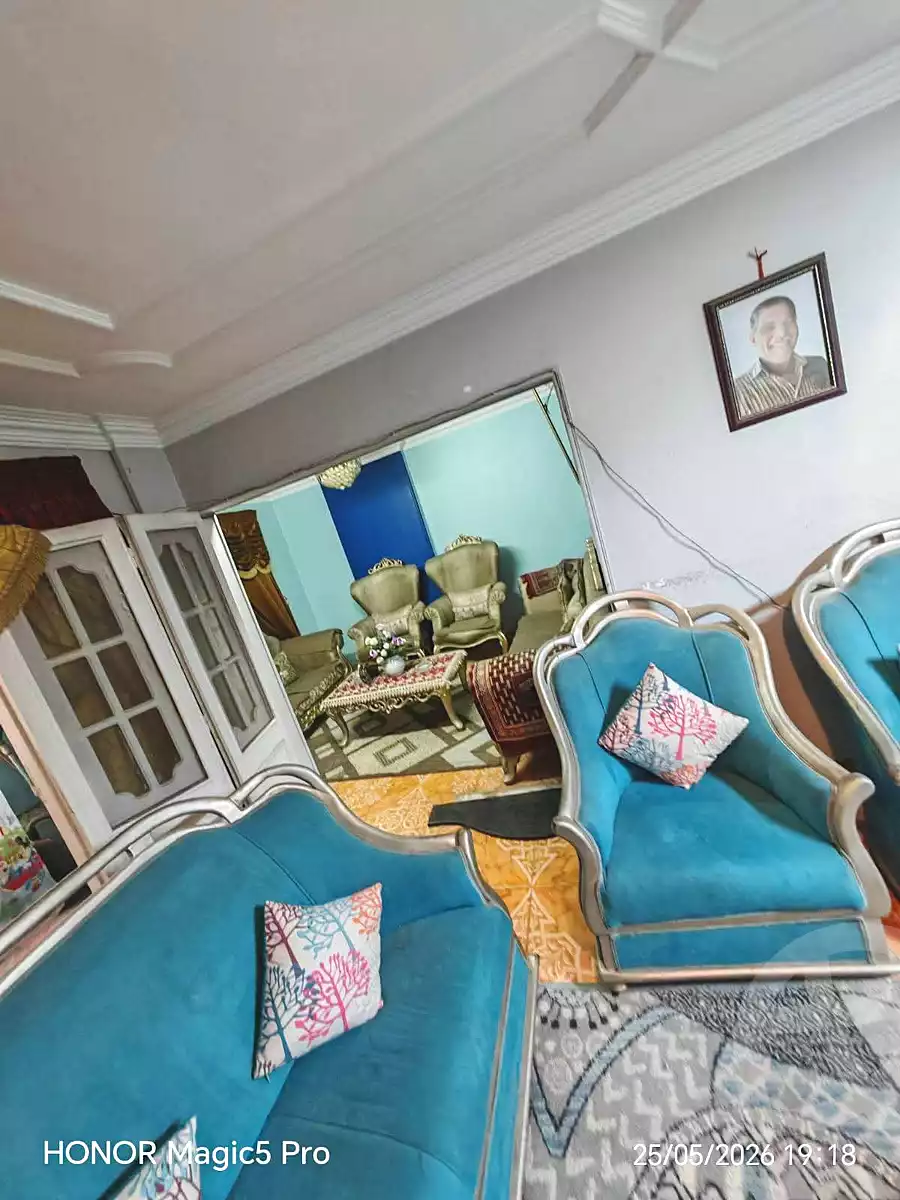 https://aqarmap.com.eg/ar/listing/7042721-for-sale-cairo-helwan-helwan-el-sharkeya-borhan-st