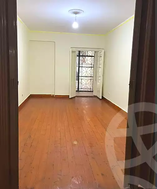 https://aqarmap.com.eg/ar/listing/7042835-for-rent-cairo-downtown