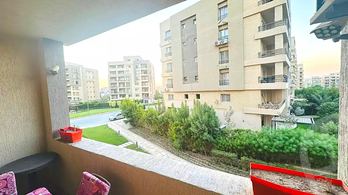 https://aqarmap.com.eg/en/listing/7043010-for-sale-cairo-new-cairo-compounds-the-square