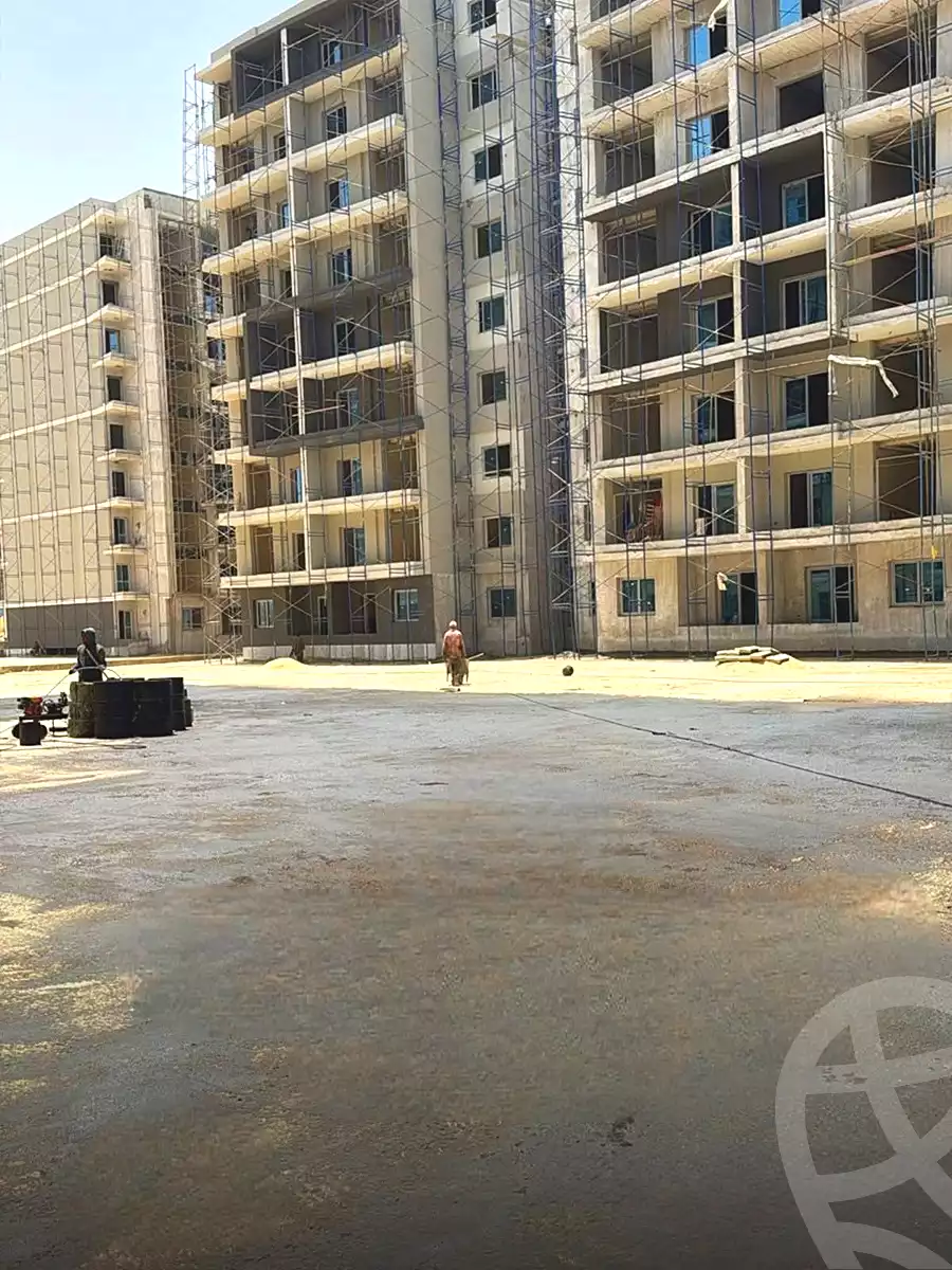 https://aqarmap.com.eg/ar/listing/7042998-for-sale-cairo-new-administrative-capital-r7-la-capitale