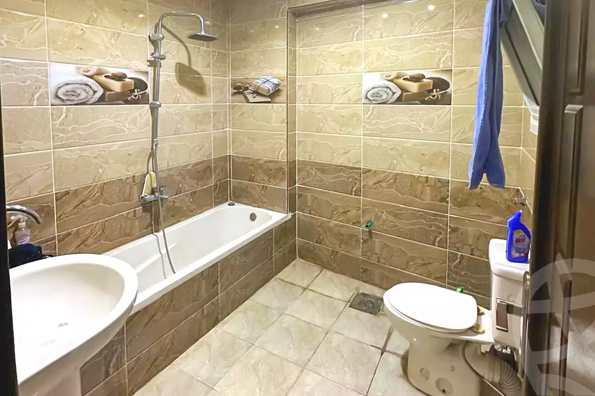 https://aqarmap.com.eg/ar/listing/7043099-for-sale-alexandria-el-mandara-alex-el-mandara-bahri-sidi-kamal-st