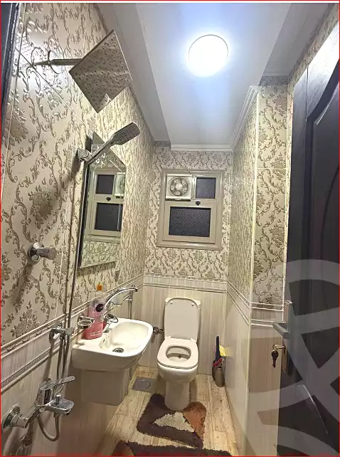https://aqarmap.com.eg/en/listing/7043295-for-sale-cairo-helwan-helwan-el-sharkeya-heidar-st
