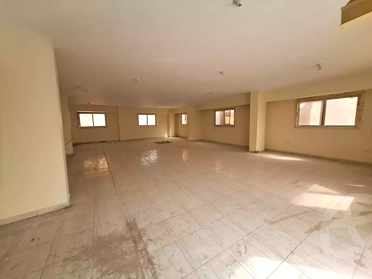 https://aqarmap.com.eg/ar/listing/7043640-for-rent-cairo-new-cairo-el-maantiqah-el-sinaiyyah
