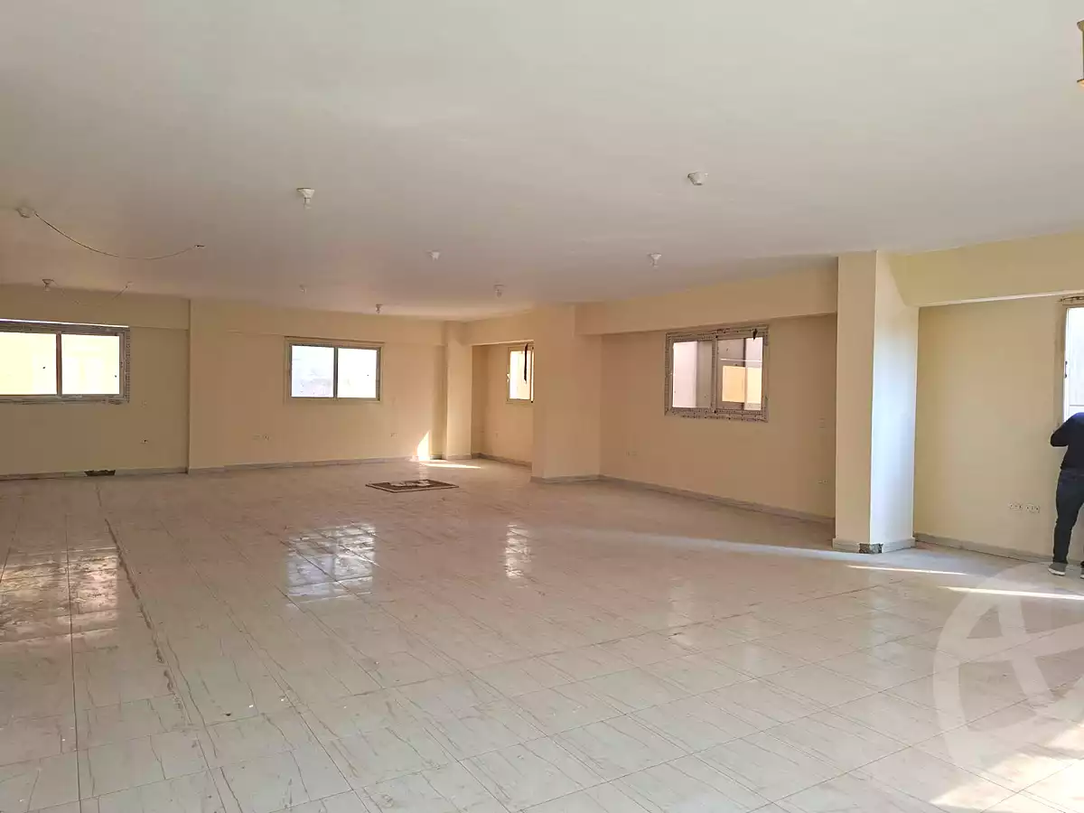 https://aqarmap.com.eg/ar/listing/7043673-for-rent-cairo-new-cairo-el-maantiqah-el-sinaiyyah