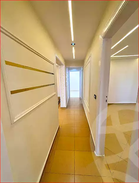 https://aqarmap.com.eg/ar/listing/7043746-for-sale-alexandria-miami-el-gaish-rd-st