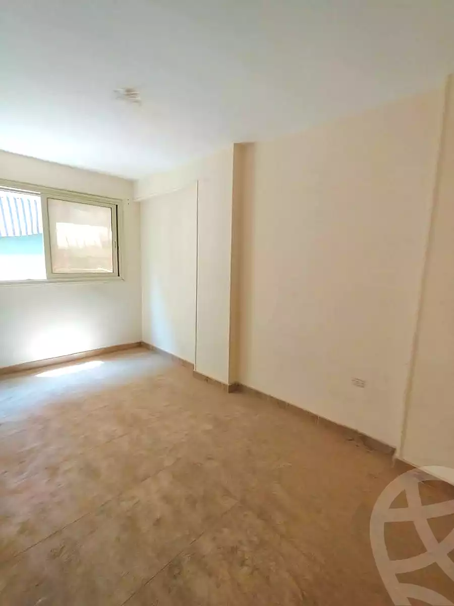 https://aqarmap.com.eg/en/listing/7043856-for-sale-cairo-ain-shams-jsr-lswys