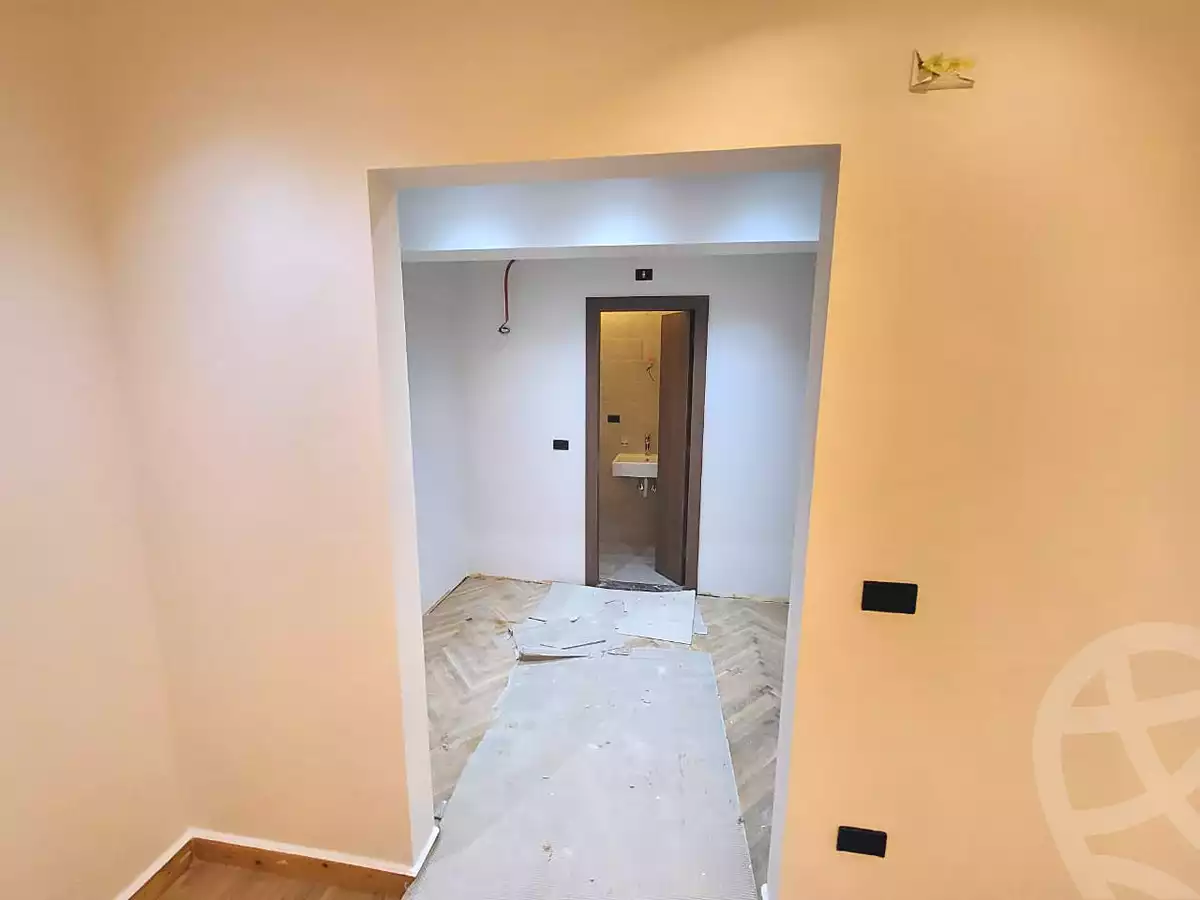 https://aqarmap.com.eg/ar/listing/7043813-for-sale-cairo-heliopolis-abdel-hamid-badawi
