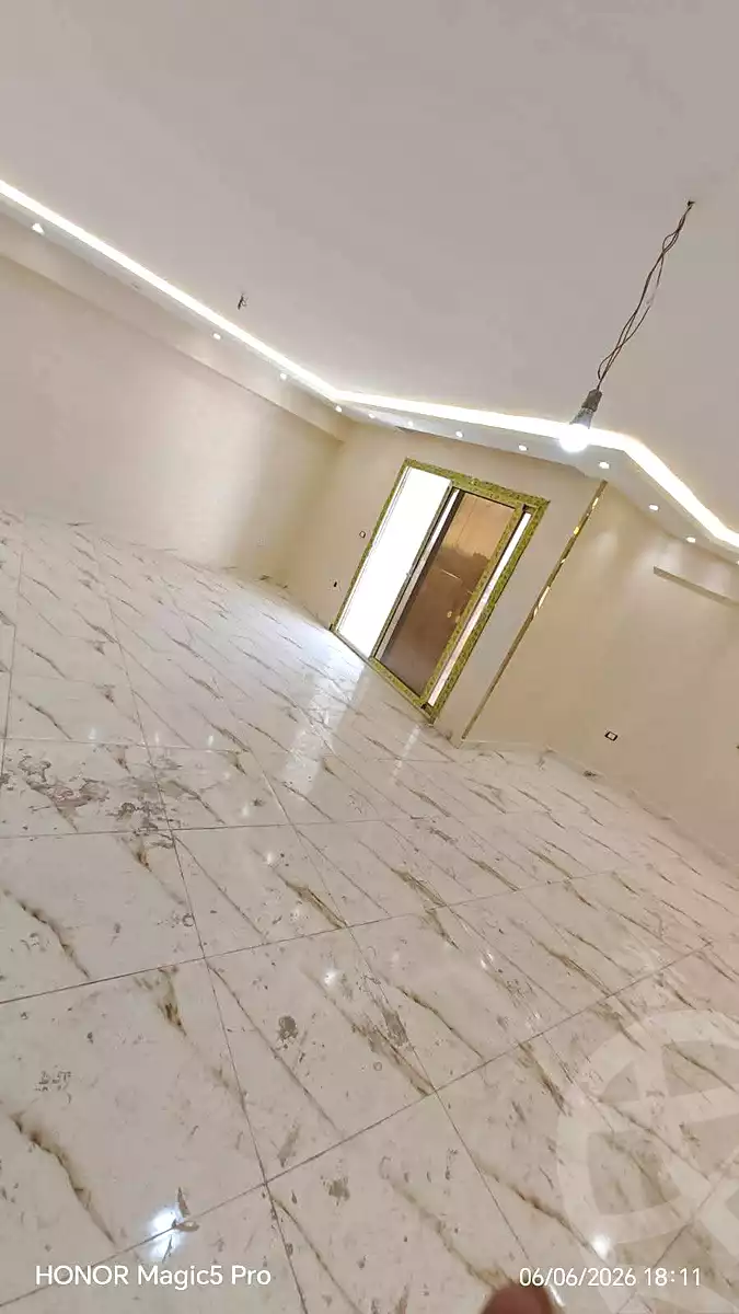 https://aqarmap.com.eg/en/listing/7043997-for-sale-cairo-helwan-mnshy-yn-hlwn-rael-st