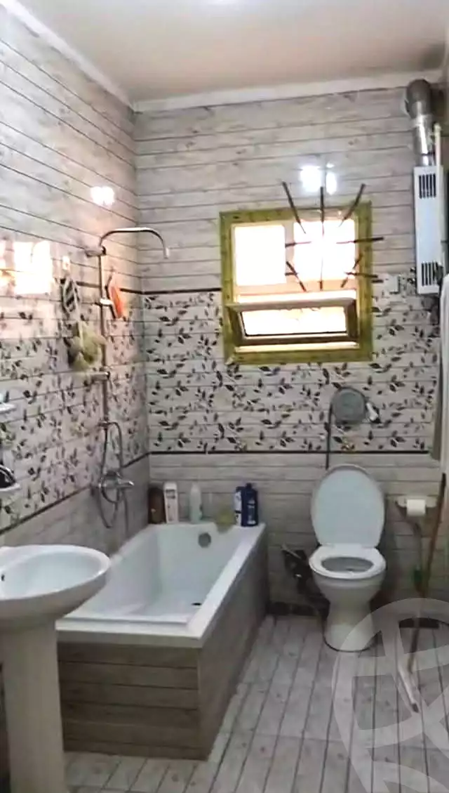 https://aqarmap.com.eg/ar/listing/7044443-for-sale-cairo-helwan-helwan-el-sharkeya