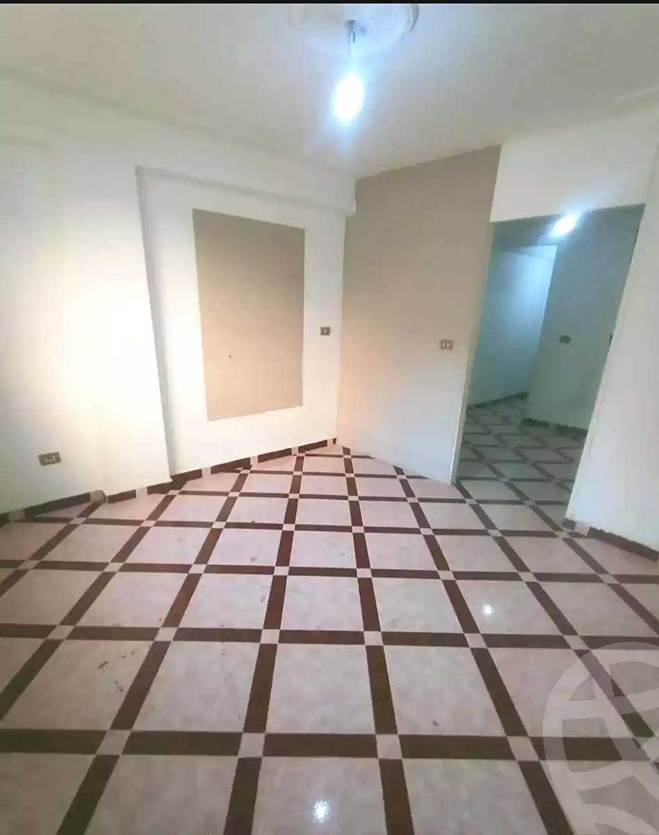 https://aqarmap.com.eg/ar/listing/7044540-for-sale-alexandria-lsywf-el-falki