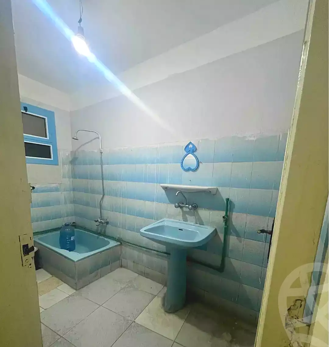 https://aqarmap.com.eg/ar/listing/7044576-for-sale-alexandria-miami-street-57