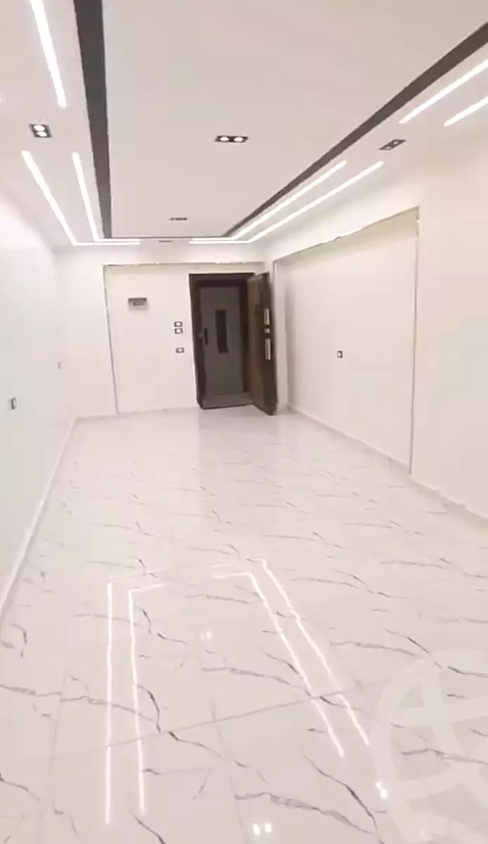 https://aqarmap.com.eg/ar/listing/7044675-for-sale-cairo-nozha-2-el-khamseen-st