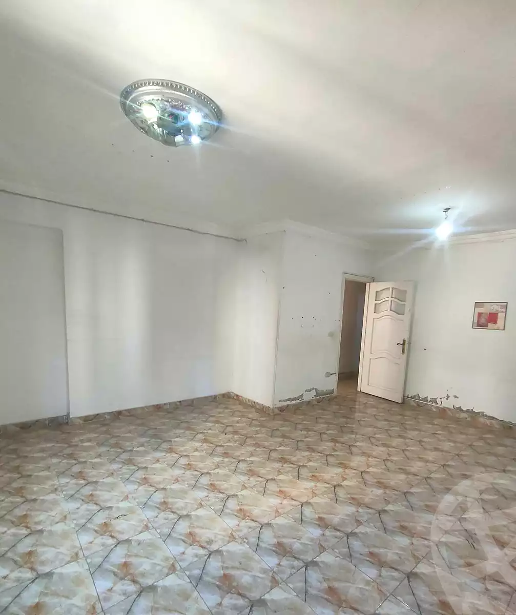 https://aqarmap.com.eg/ar/listing/7044729-for-sale-alexandria-sydy-bshr-sydy-bshr-bhry