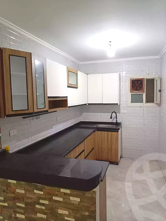 https://aqarmap.com.eg/en/listing/7044745-for-sale-cairo-el-haram-shareaa-khatem-el-morsalen