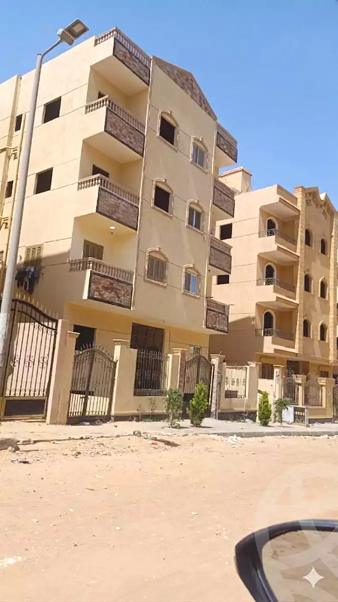 https://aqarmap.com.eg/en/listing/7045138-for-sale-cairo-badr-city-hai-el-ashgar-featured-neighborhood-el-imam-el-bokhary-st