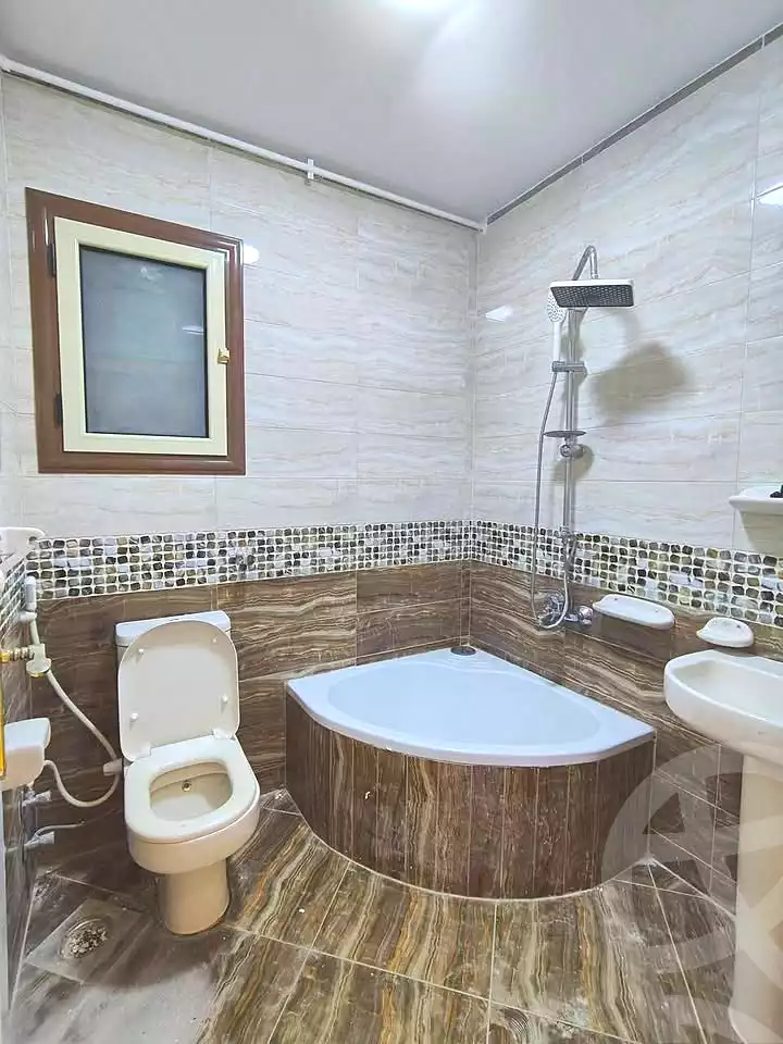 https://aqarmap.com.eg/ar/listing/7045312-for-sale-alexandria-miami-khld-bn-lwlyd