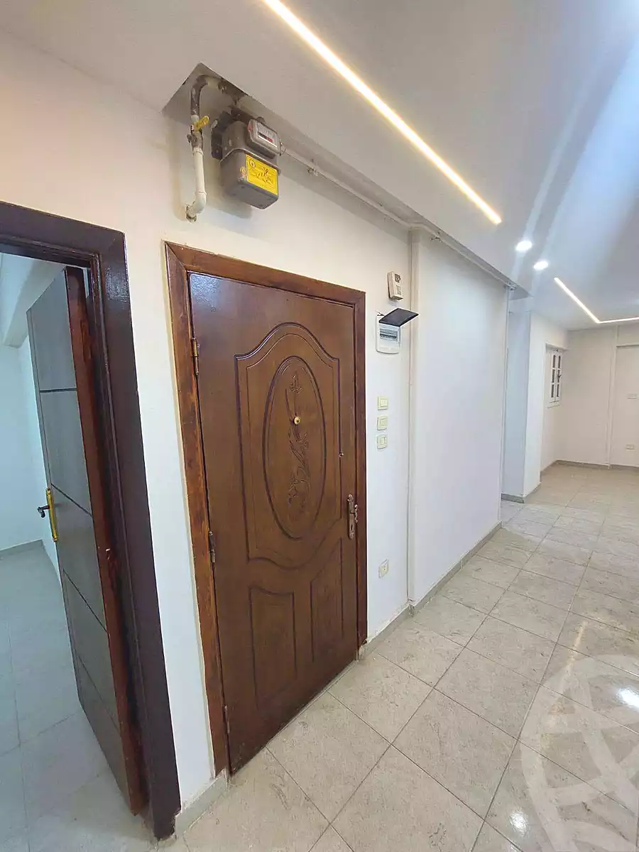 https://aqarmap.com.eg/ar/listing/7045448-for-sale-alexandria-sydy-bshr-sydy-bshr-bhry-shr-mhmd-njyb