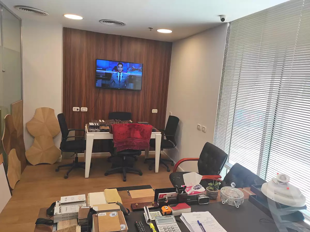 https://aqarmap.com.eg/en/listing/7045443-for-rent-cairo-new-cairo-90th-street-auc