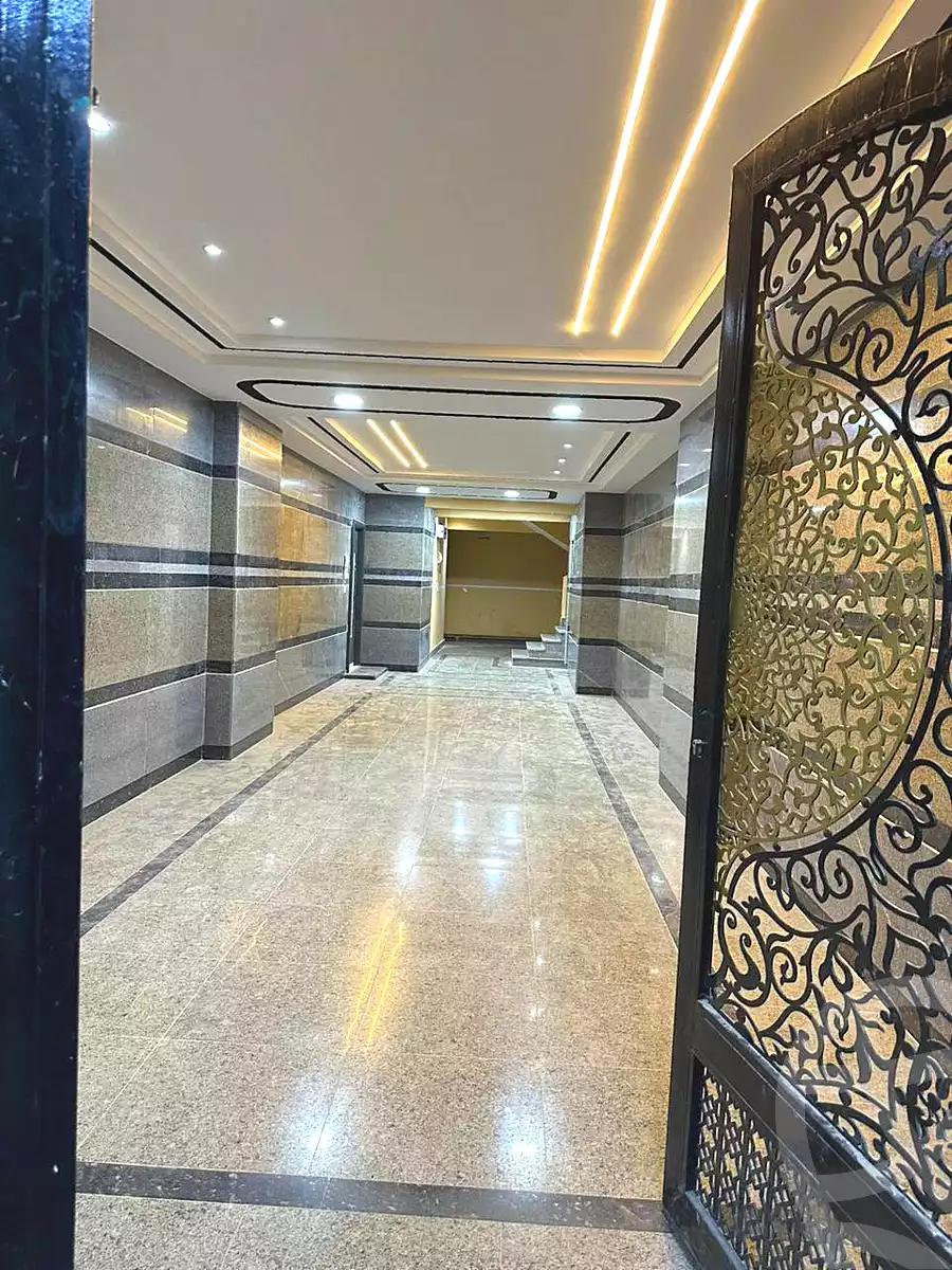 https://aqarmap.com.eg/ar/listing/7045576-for-sale-cairo-hadayek-el-ahram-khafraa-gate